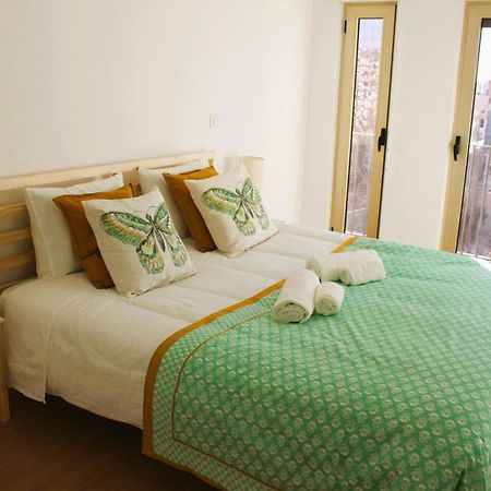 Appartamento 5Min Walk From Subway Station & Free Parking Lisbona Esterno foto