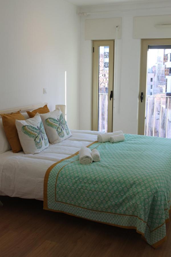 Appartamento 5Min Walk From Subway Station & Free Parking Lisbona Esterno foto